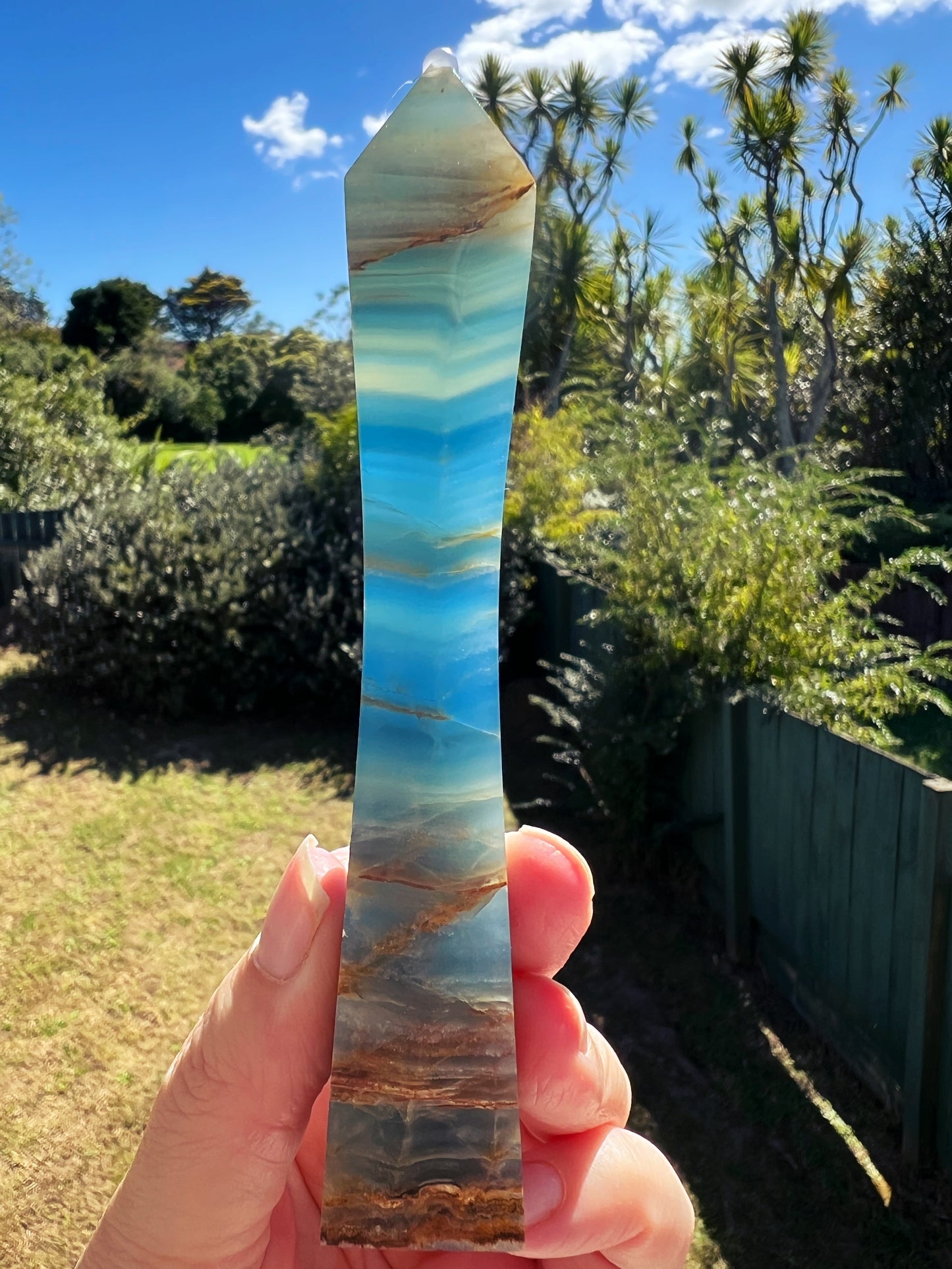 BLUE ONYX VENUS TOWER 109.10G