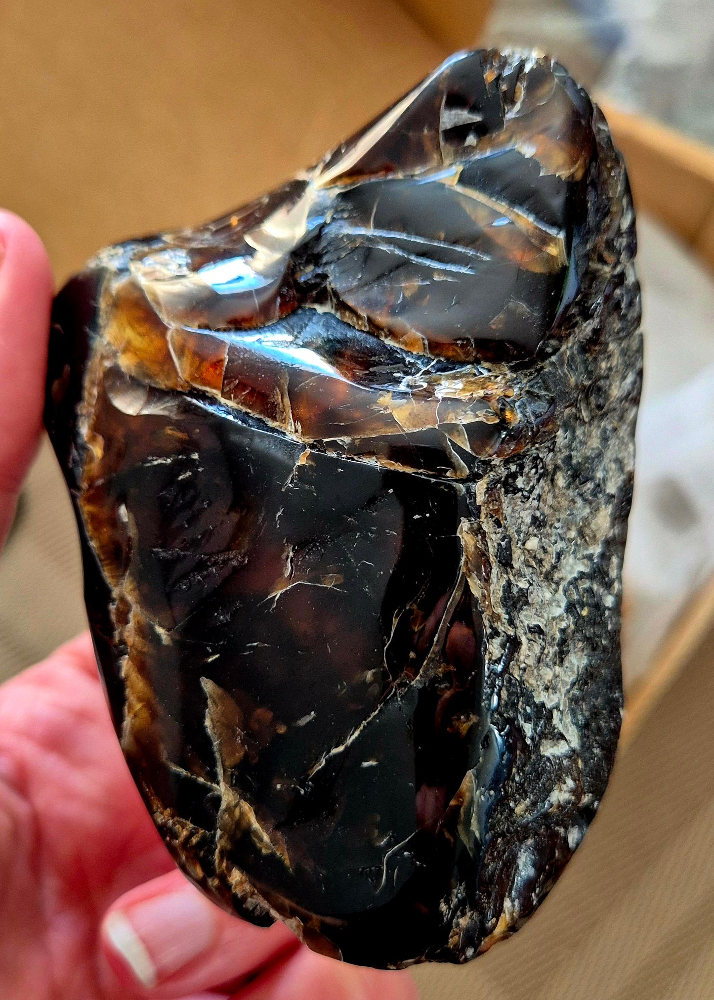 911.50CT EXCELLENT HUGE POLISHED 100% NATURAL MEXICAN BLUE AMBER